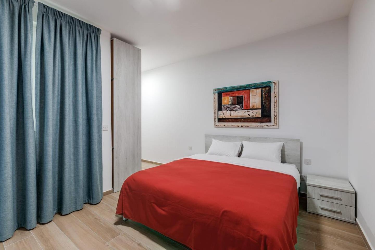 9Ten11 Seafront By Homely Mellieħa Εξωτερικό φωτογραφία