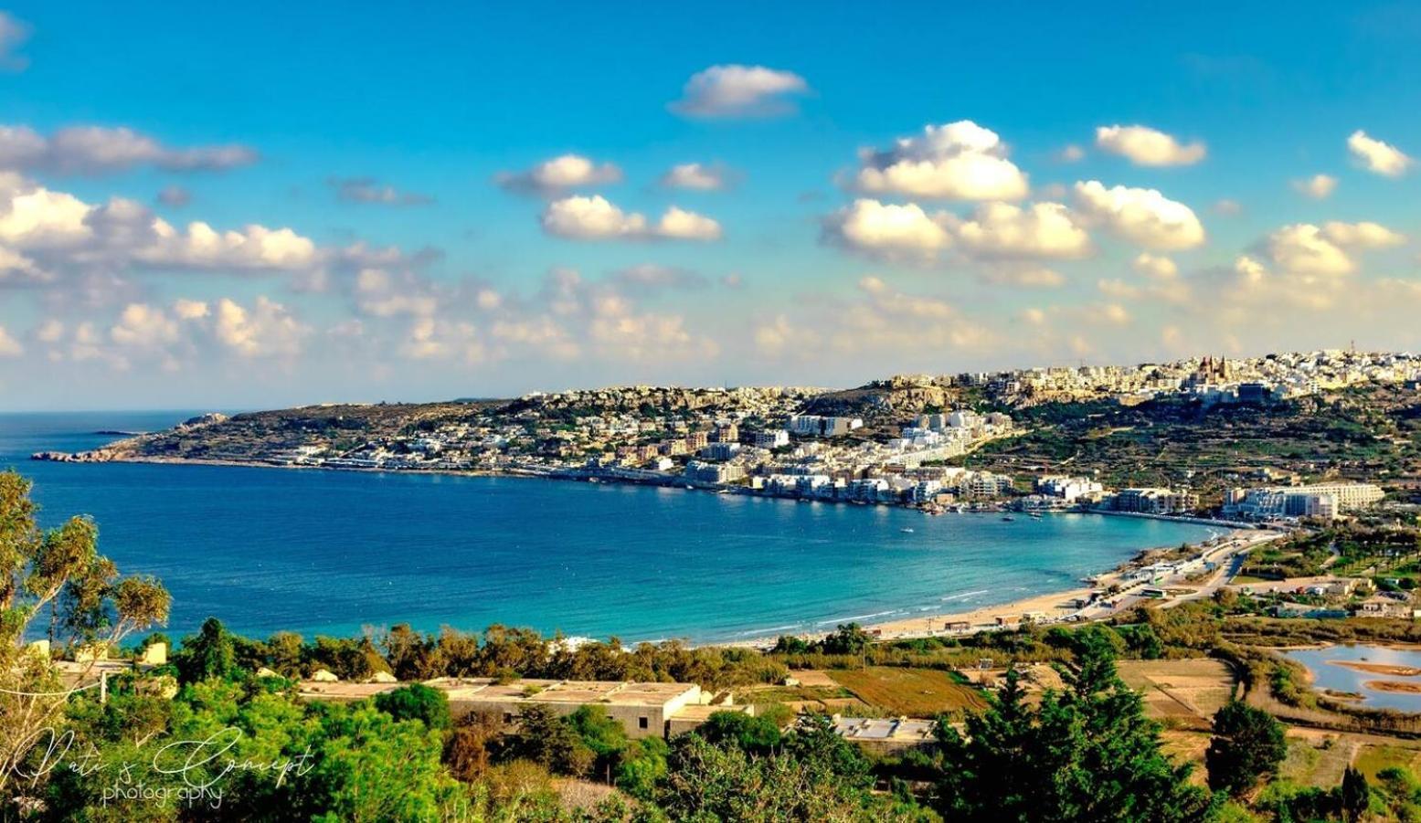 9Ten11 Seafront By Homely Mellieħa Εξωτερικό φωτογραφία